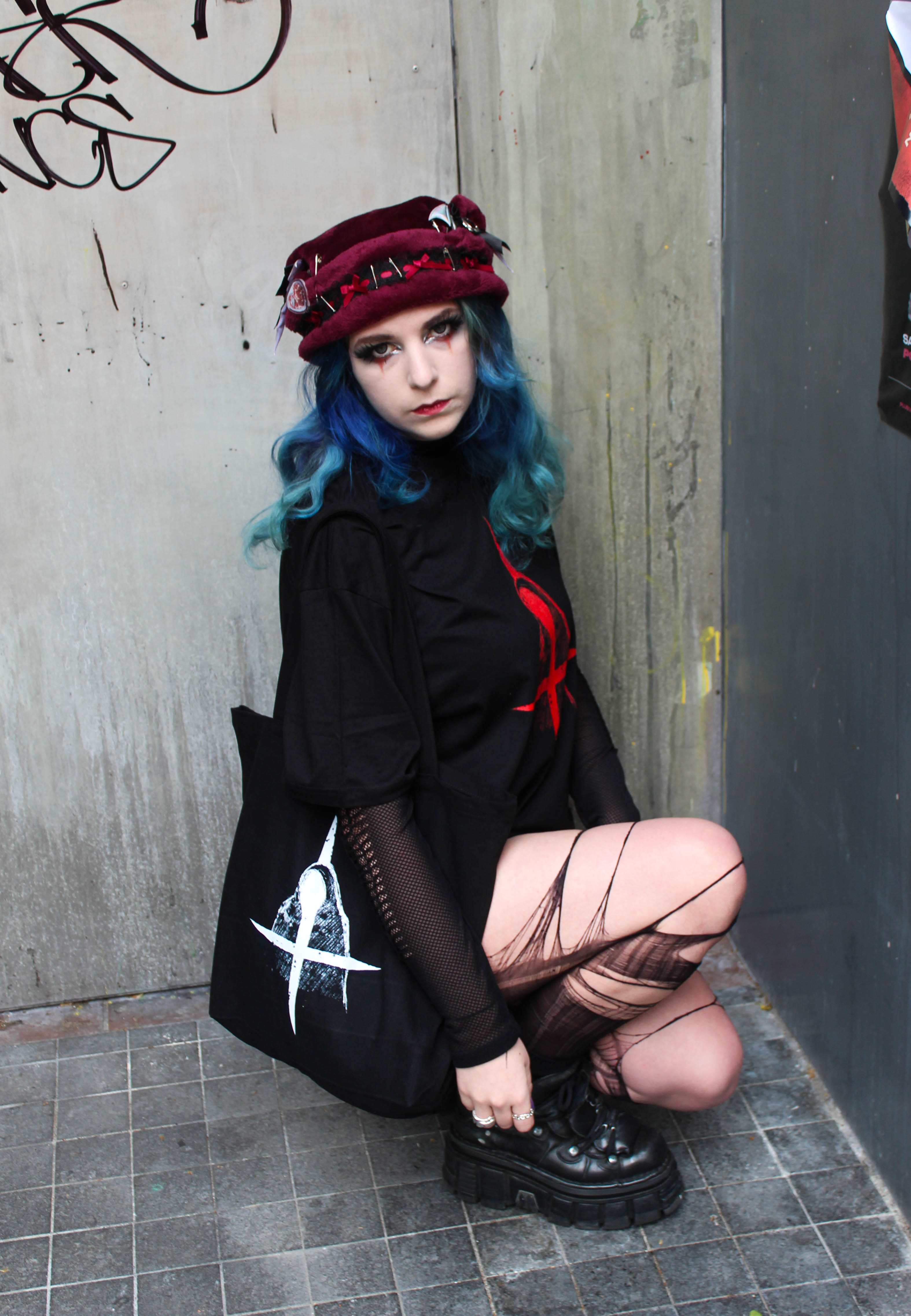 v.1 BLEED4ME Tote Bag