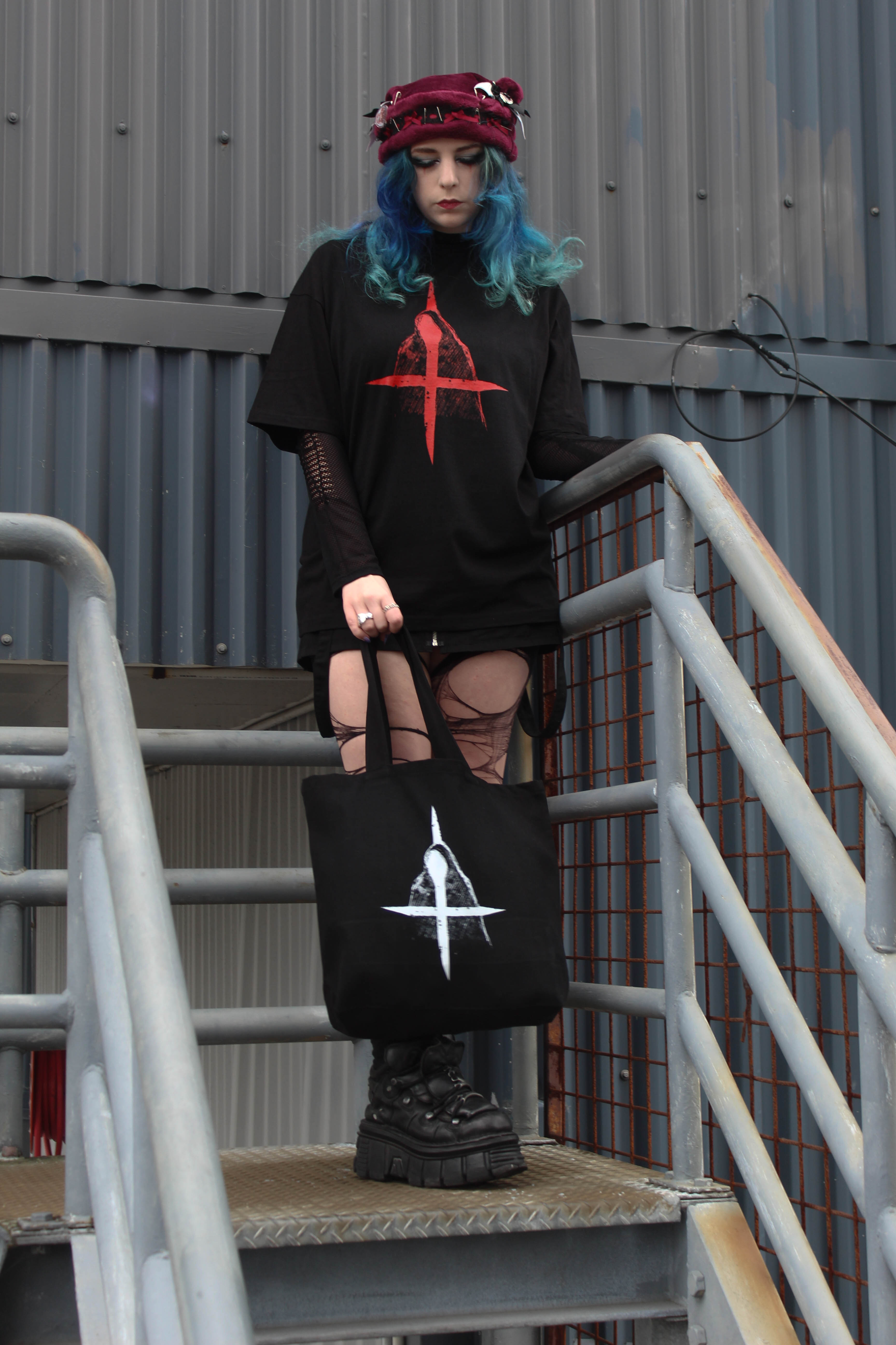 v.1 BLEED4ME Tote Bag
